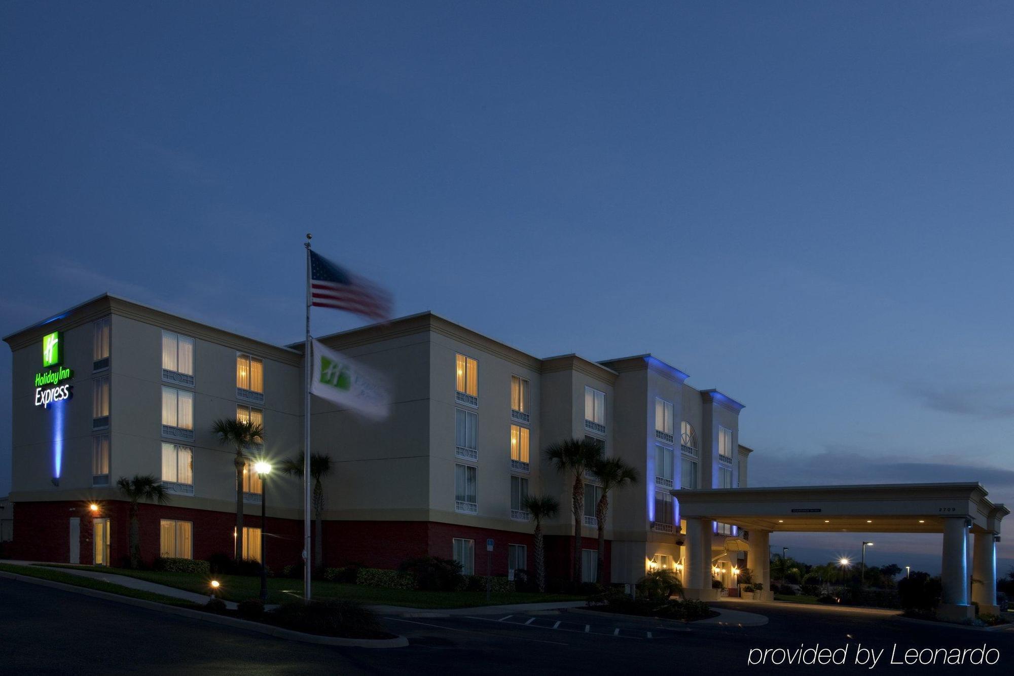 Holiday Inn Express Hotel & Suites Arcadia Exterior foto